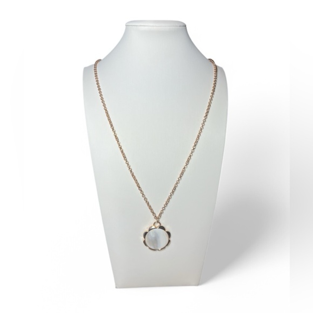 Gold Toned Mother of Pearl Charm Pendant Necklace Over The Head - Picture 1 of 3